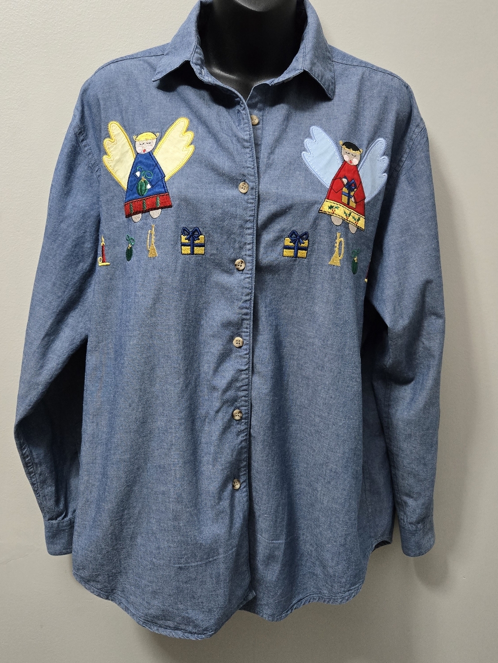 Vintage Chambray Womens S Button Down Embroidered Christmas Angel Grandmacore
